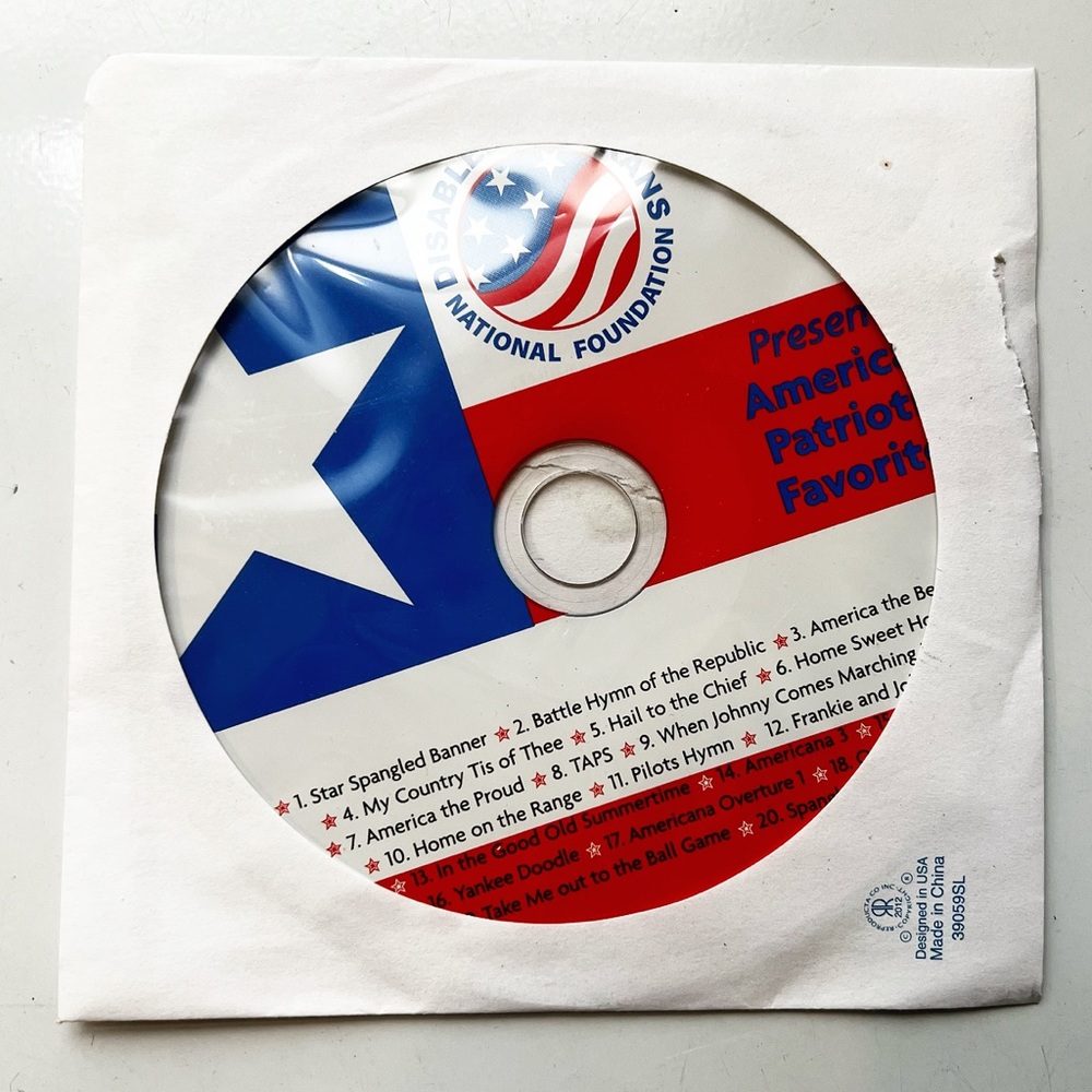 🇺🇸Disabled Veterans National Foundation: American Patriotic Favorites CD